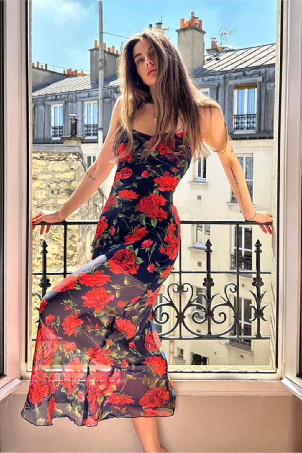 Robe longue ajustée bretelles fines motif floral été – Image 6