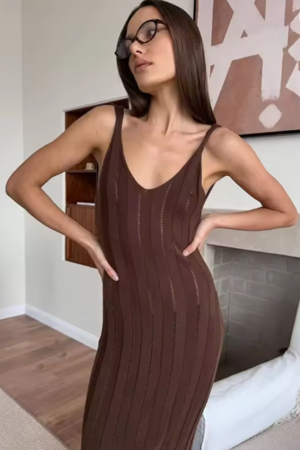 Robe longue ajustée col V pour soirée ou invitée mariage – Image 6