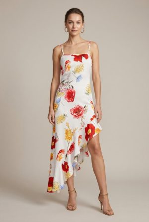 Robe d'été fleurie col carré bretelles fines femme