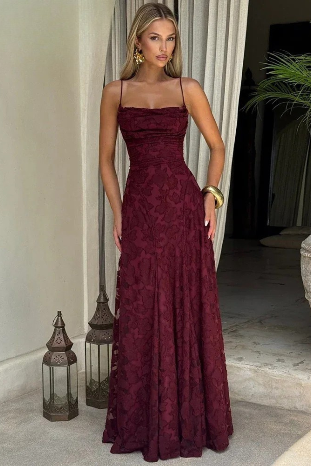 Robe de gala femme à fines bretelles et dos lacé – Image 5