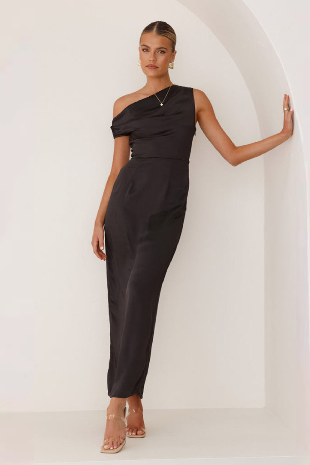 Robe femme satin épaule asymétrique soirée chic – Image 13