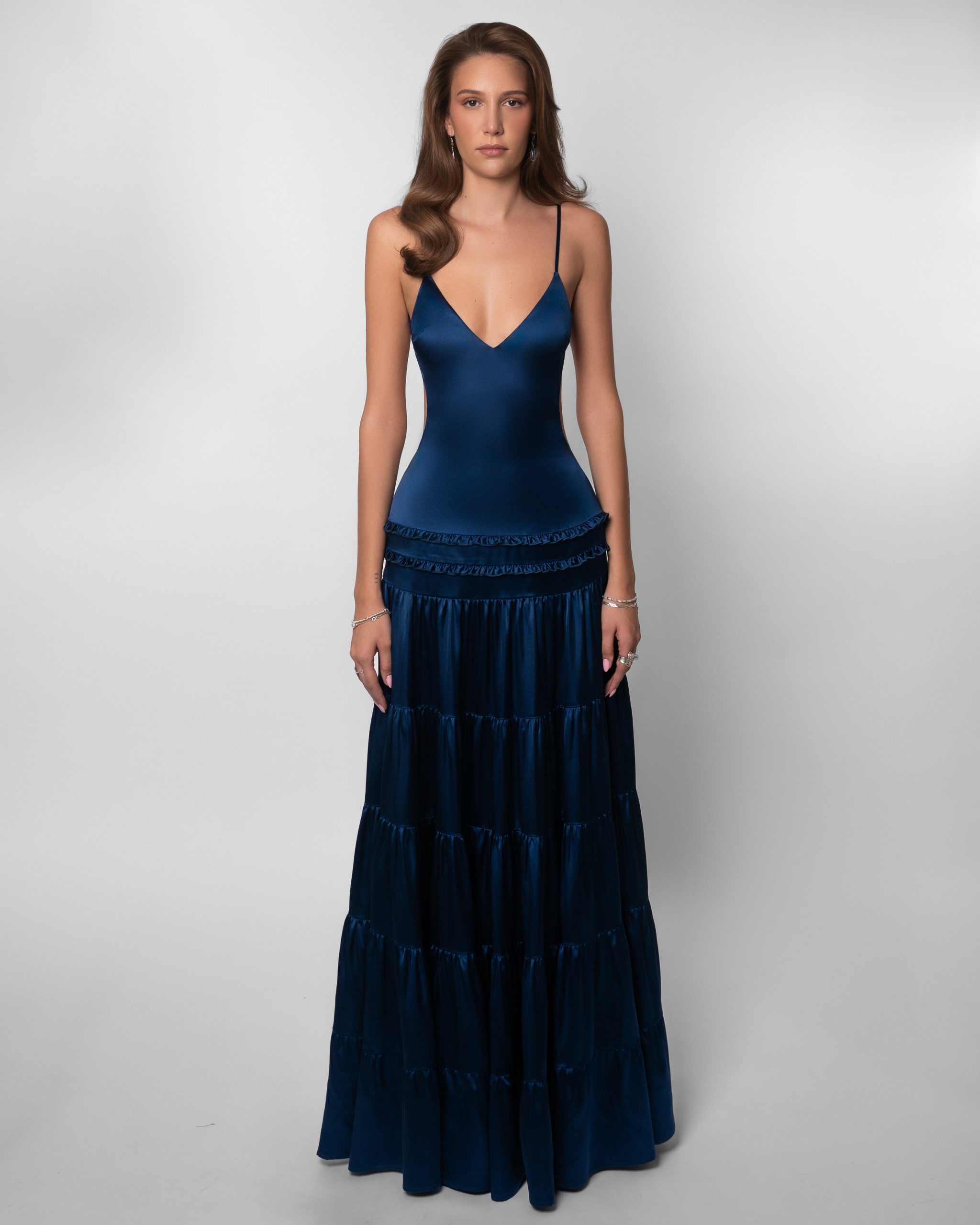 Robe femme soirée bretelles fines jupe étagée