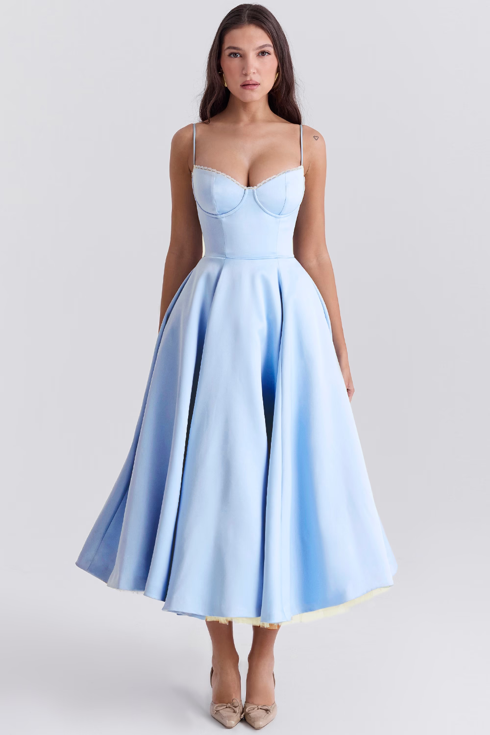 Robe femme corsage structuré jupe évasée
