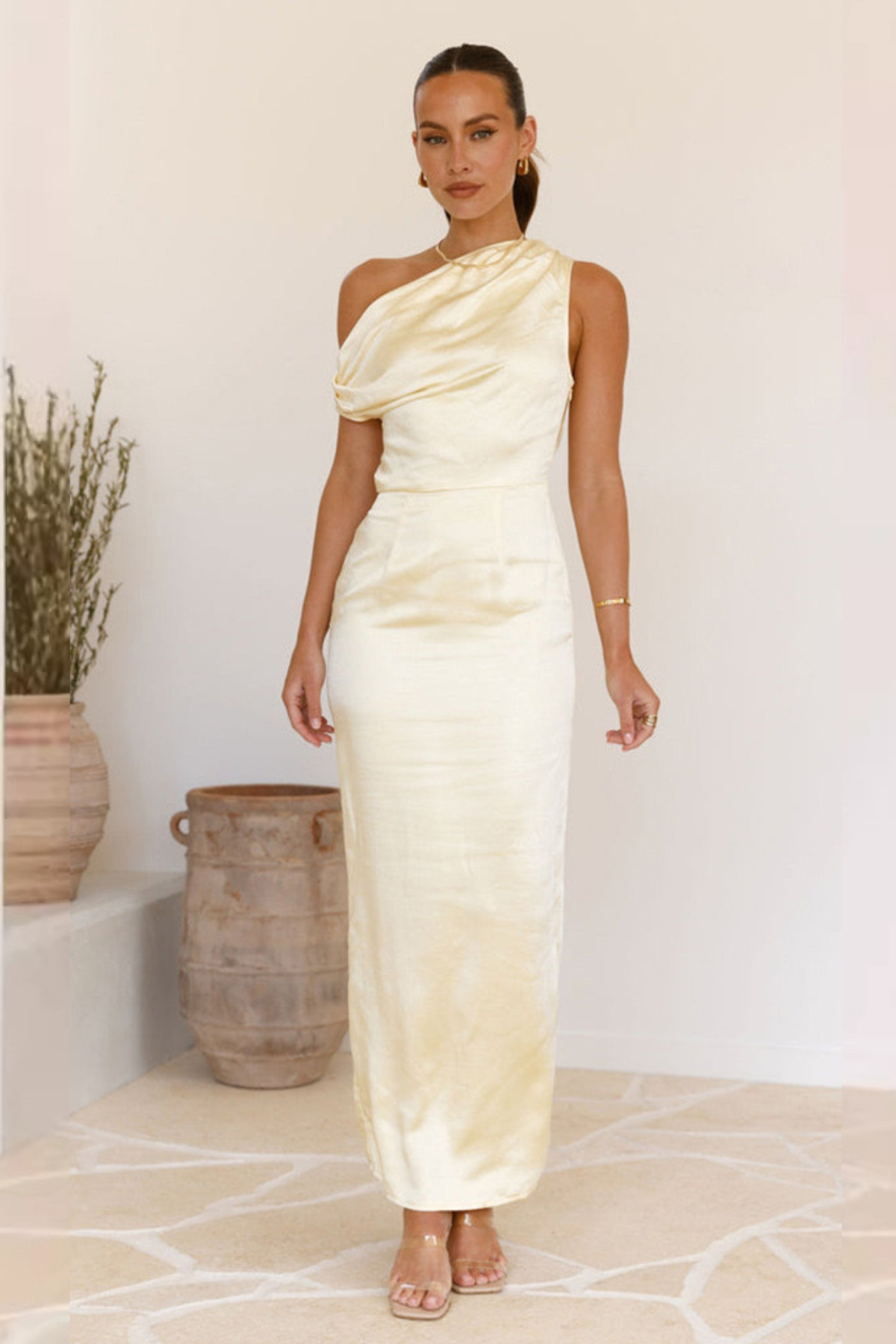 Robe femme satin épaule asymétrique soirée chic – Image 15