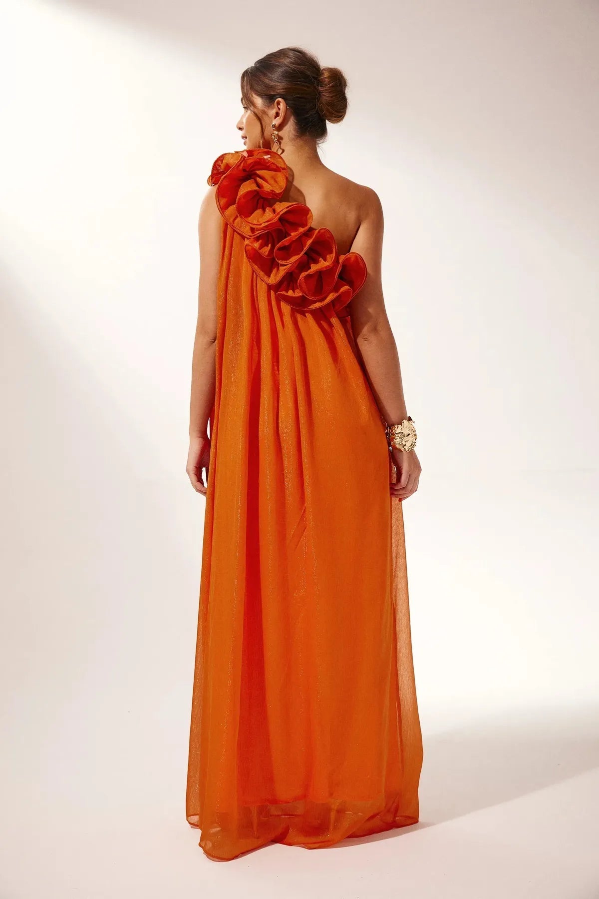 Robe femme fleurs 3D épaule mousseline irisée soirée – Image 2