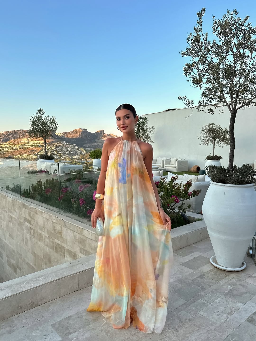 Robe femme col halter mousseline légère dos nu