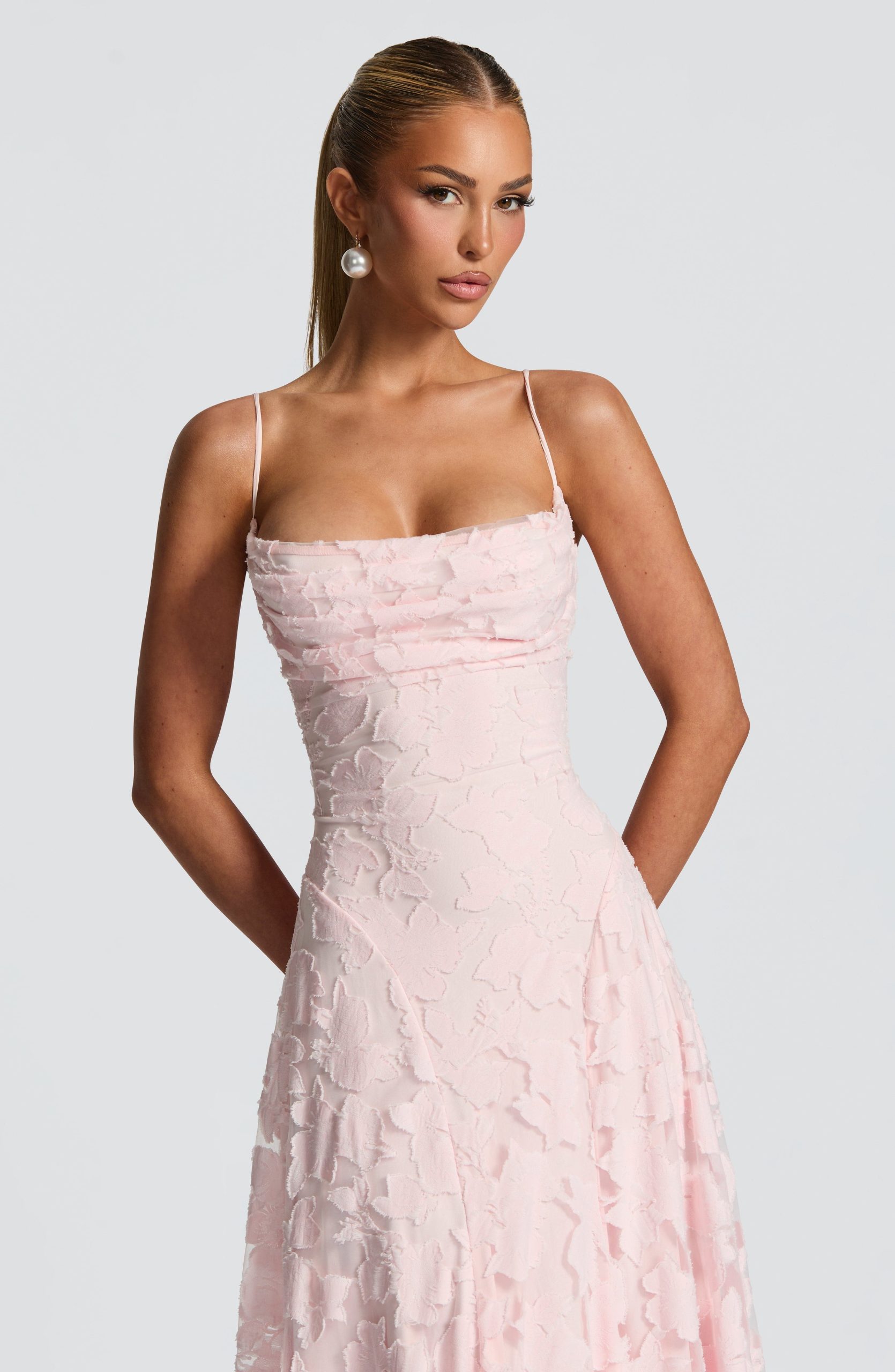 Robe longue femme bretelles fines motif floral – Image 16