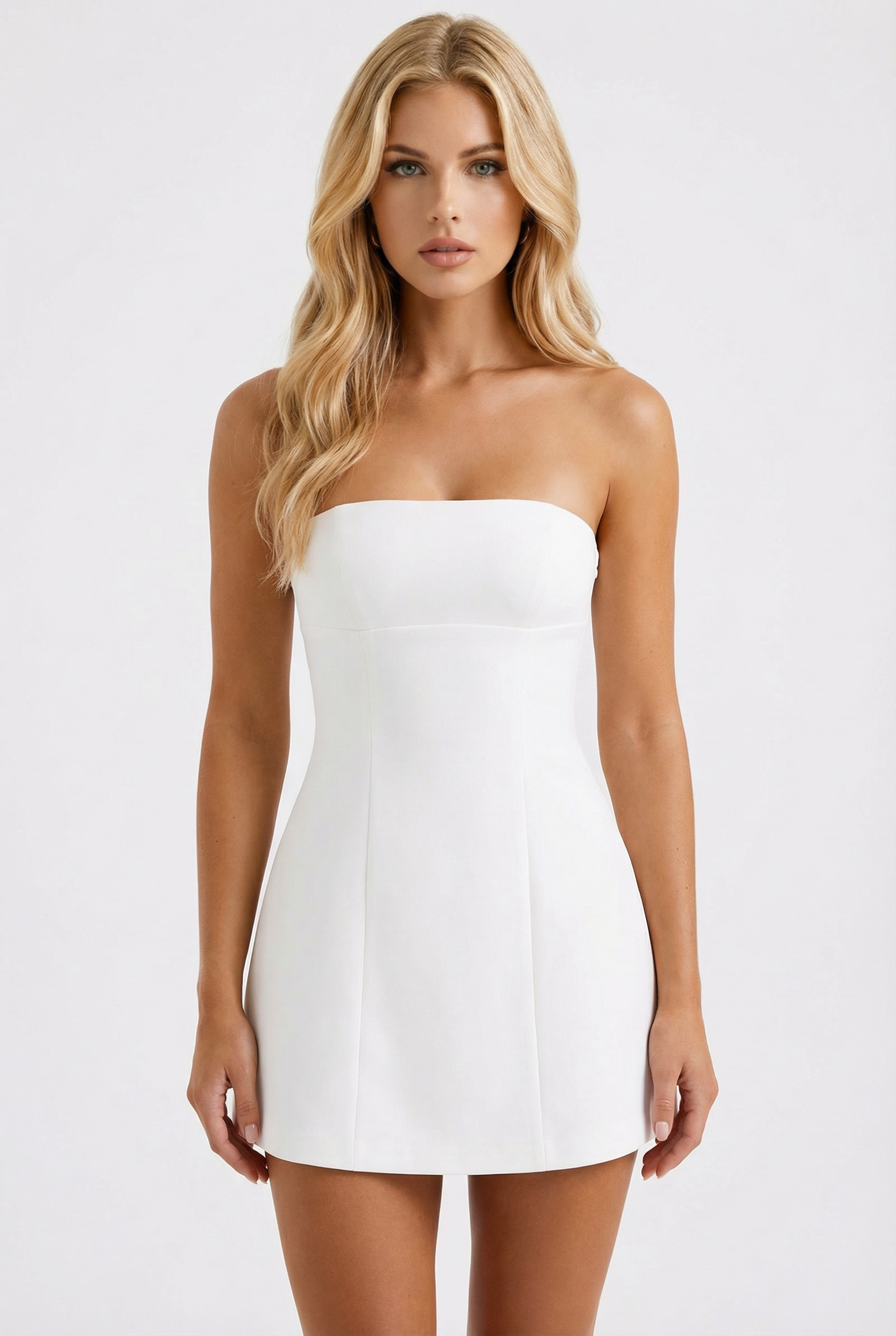 Robe femme bustier décolleté droit blanche