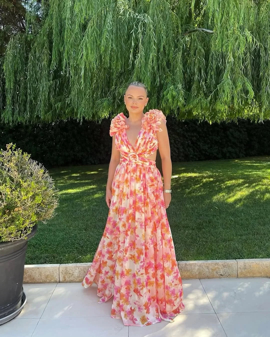 Robe femme mariage tissu léger découpé – Image 5