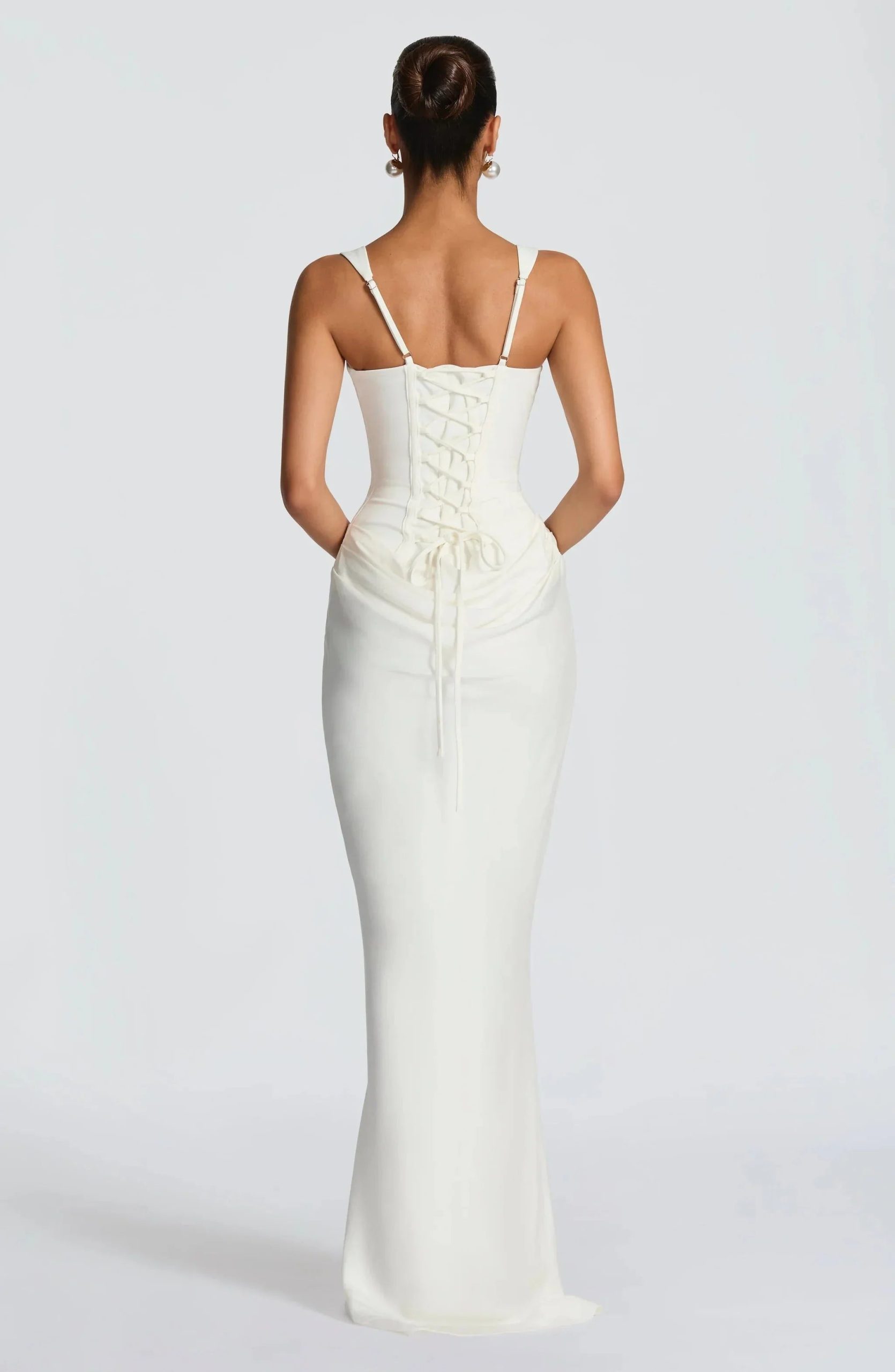 Robe femme élégante pour soirée ou mariage dos nu – Image 11