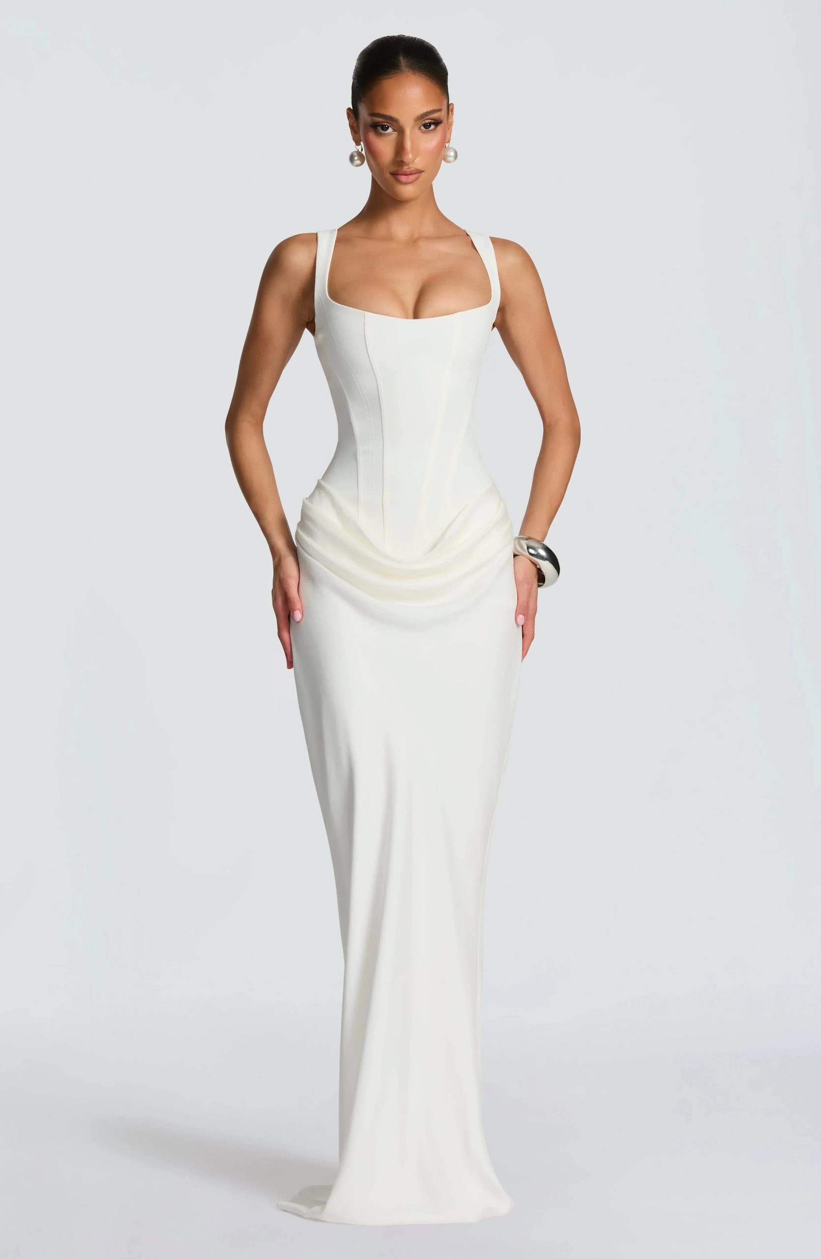 Robe femme élégante pour soirée ou mariage dos nu – Image 10