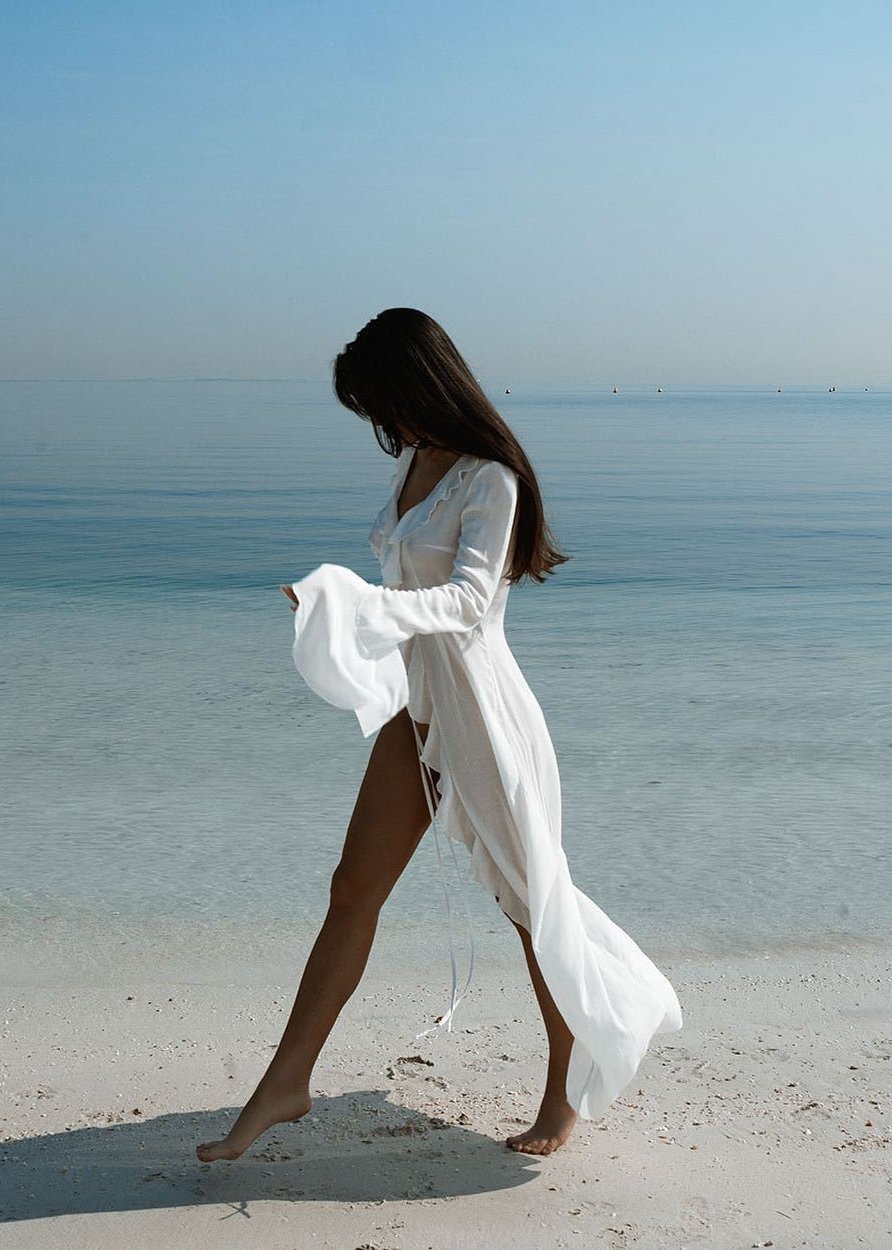 Robe femme de plage longue fluide à volants – Image 5