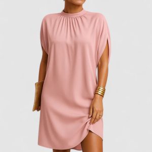 Robe femme coupe ajustée décolleté froncé épaules découpées