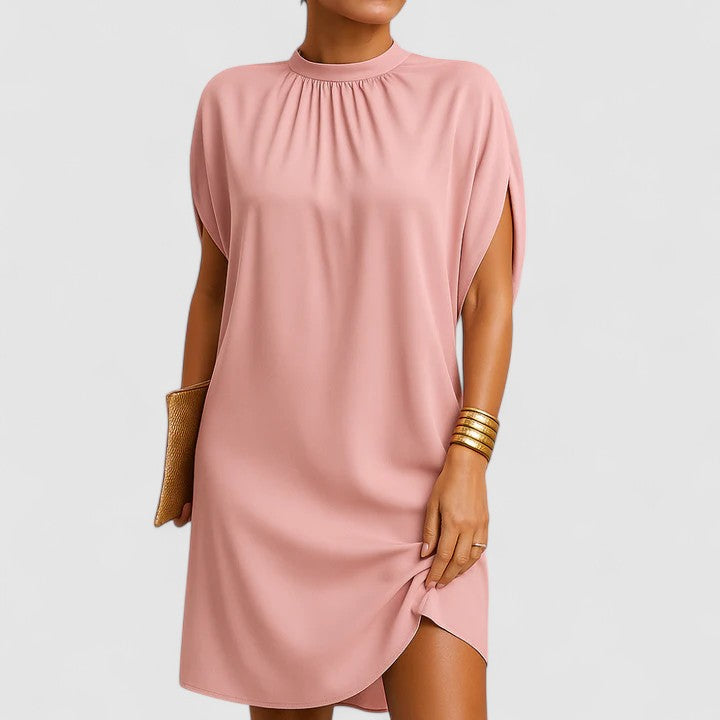 Robe femme coupe ajustée décolleté froncé épaules découpées