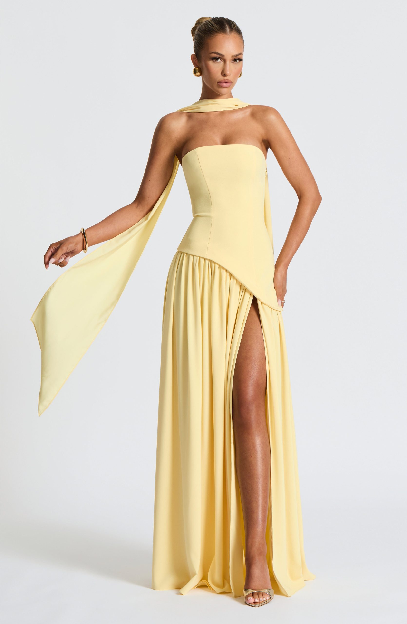 Robe femme décolleté bandeau asymétrique fente haute – Image 22