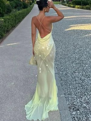 Robe femme soirée élégante sequins brillants