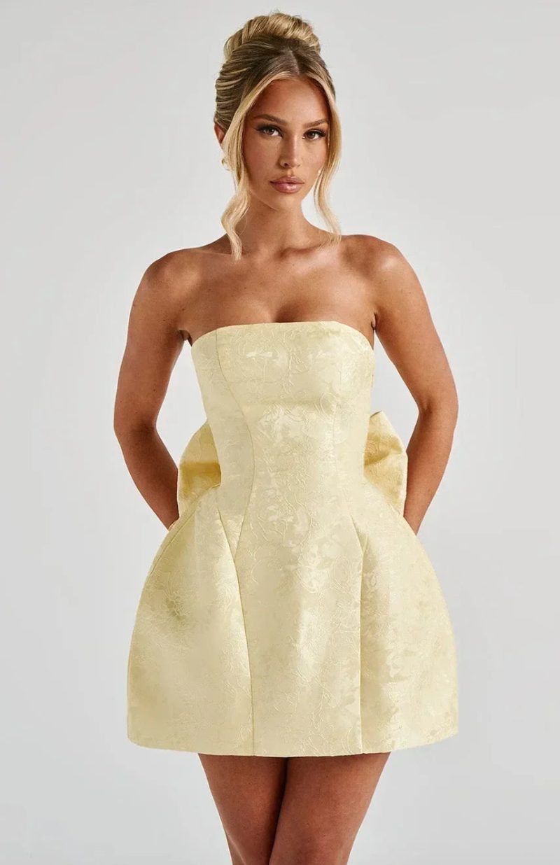 Jaune